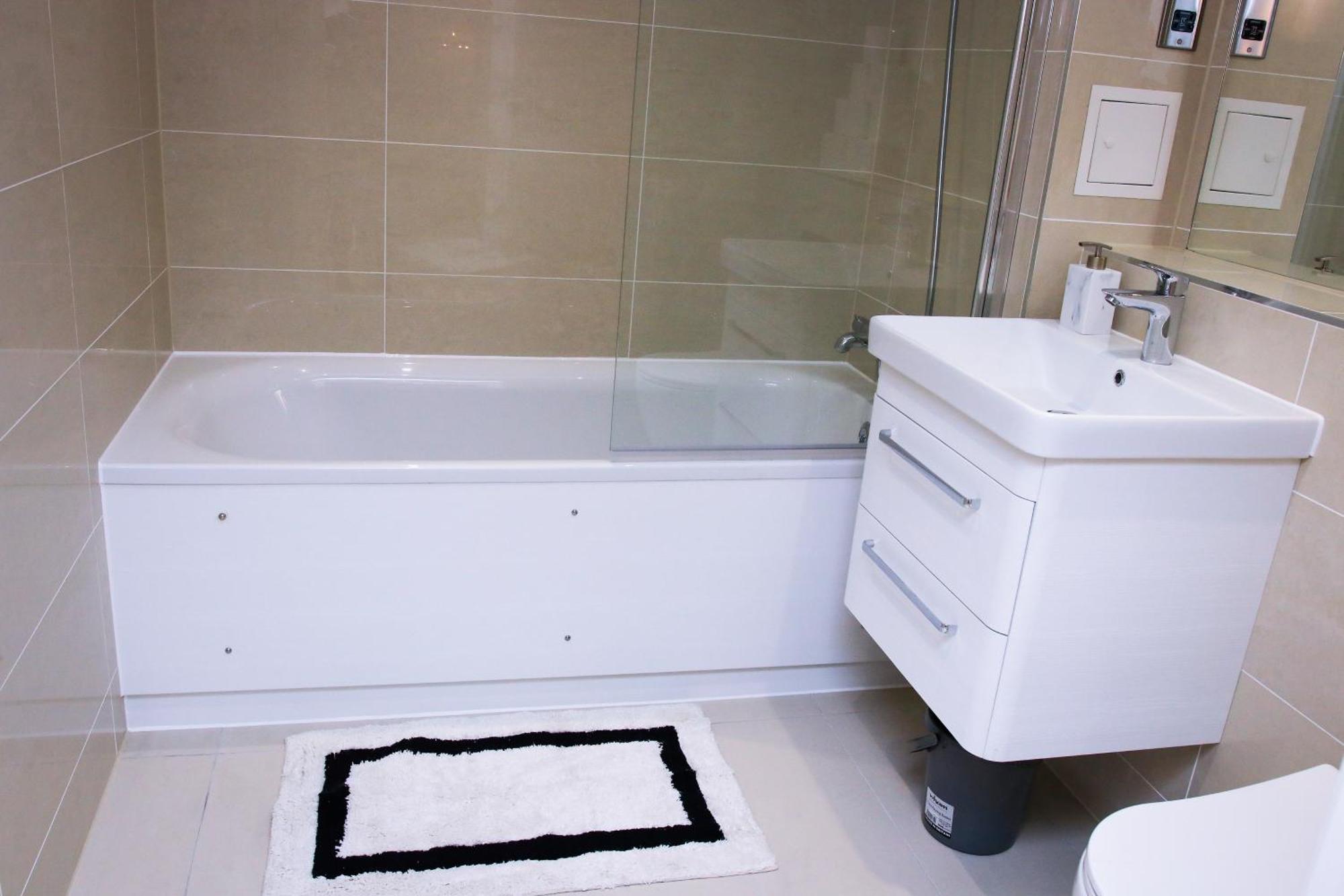לונדון Fezza Luxury Apartment מראה חיצוני תמונה