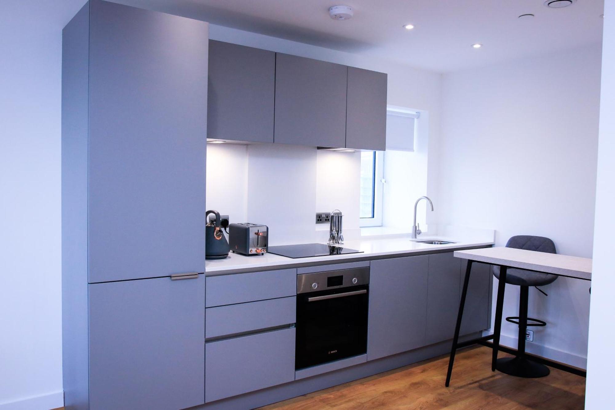 לונדון Fezza Luxury Apartment מראה חיצוני תמונה